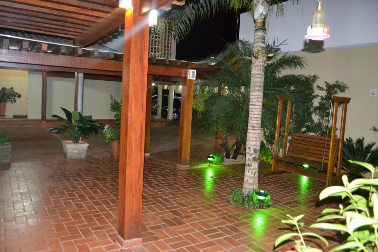 Ville Park Hotel Ourinhos Buitenkant foto